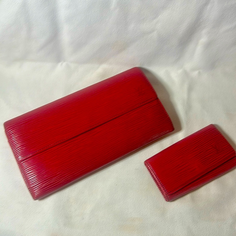 Louis Vuitton Red Epi Long Wallet and Key Holder Set
